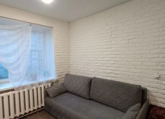 Сдам однокомнатную квартиру, 19 м2, Екатеринбург, Нагорная улица, метро Геологическая
