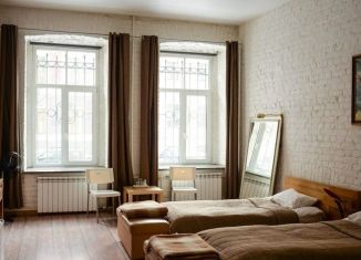 Сдаю таунхаус, 34 м2, Санкт-Петербург, 2-я линия Васильевского острова, 31