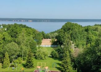 Сдам трехкомнатную квартиру, 104 м2, Чебоксары, улица Никиты Сверчкова, 11к1