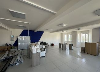 Торговая площадь на продажу, 2000 м2, Грозный, посёлок имени Дадин Айбики, 117А