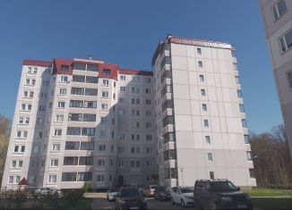 Продаю 3-ком. квартиру, 70.5 м2, Санкт-Петербург, Петергофское шоссе, 84к4, Петергофское шоссе