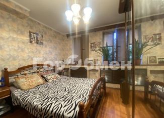 Аренда трехкомнатной квартиры, 65 м2, Краснодар, улица Володи Головатого, 424, микрорайон Центральный