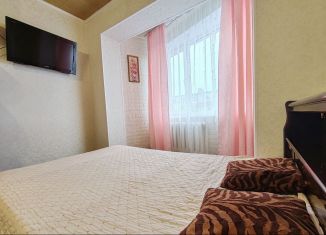 Сдаю 1-ком. квартиру, 35 м2, Камчатский край, проспект Циолковского, 35/1