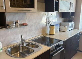 Сдаю 2-комнатную квартиру, 50 м2, Курская область, улица Гагарина, 35