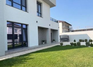 Сдаю 1-комнатную квартиру, 35 м2, поселок городского типа Заозерное, Севастопольская улица, 6А