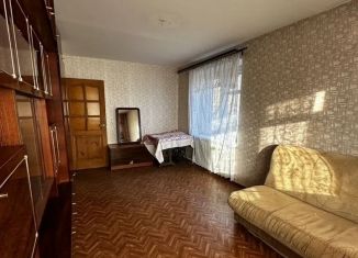 Продажа 2-комнатной квартиры, 47.9 м2, Боровичи, улица Виталия Бианки, 33