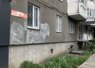 Продажа торговой площади, 60 м2, Черкесск, Пушкинская улица, 81
