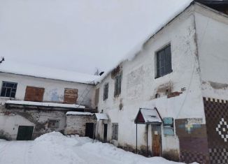 Продам помещение свободного назначения, 442 м2, Можга, Октябрьский переулок, 1