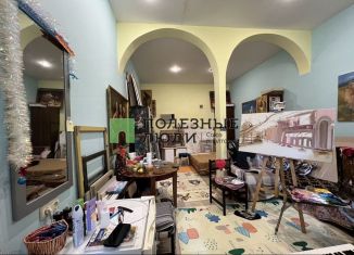 Продам двухкомнатную квартиру, 26 м2, Ялта, улица Кирова, 10