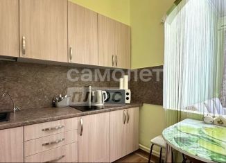 Продается двухкомнатная квартира, 37.8 м2, Серпухов, улица Крюкова, 6