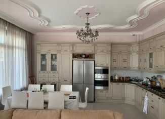 Продается дом, 380 м2, Сочи, микрорайон Светлана, улица Верхняя Лысая Гора, 37Е