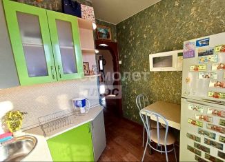 Продаю 2-комнатную квартиру, 43.5 м2, Дзержинск, улица Гайдара, 69