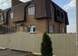 Продаю трехкомнатную квартиру, 166.7 м2, Аксай, Вербная улица, 4