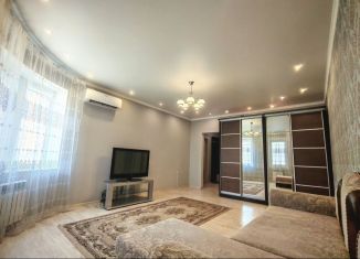 Продается 1-комнатная квартира, 48.5 м2, Астрахань, площадь Декабристов, 7