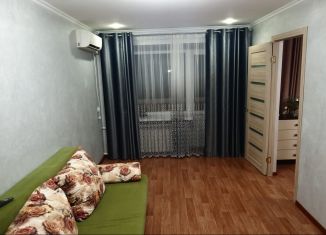 Сдаю 2-ком. квартиру, 45 м2, Балашов, посёлок Балашов-3, 11