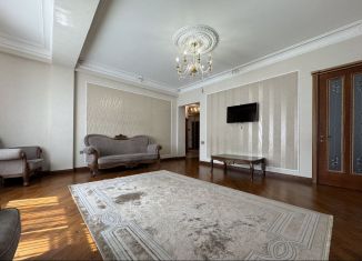 Продается трехкомнатная квартира, 86 м2, Махачкала, проспект Петра I, 103Бк3