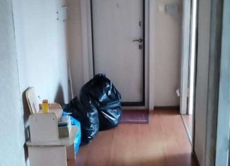 Продам 3-комнатную квартиру, 63 м2, поселок городского типа Ясногорск, Солнечный микрорайон, 3