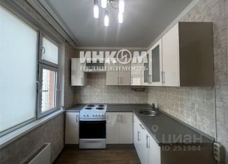 Продам однокомнатную квартиру, 38 м2, Москва, Рождественская улица, 34
