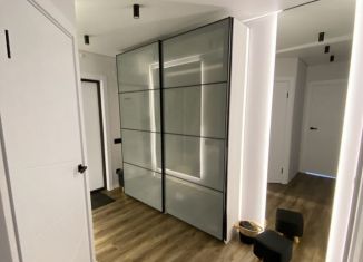 Продается 3-комнатная квартира, 92.3 м2, Тюмень, улица Николая Никитина, 4к1, ЖК Квартал 1964