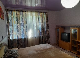 Сдаю в аренду однокомнатную квартиру, 35 м2, Кировская область, Пятницкая улица, 90