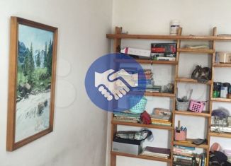 Продаю 3-комнатную квартиру, 64 м2, Республика Алтай, Коммунистический проспект