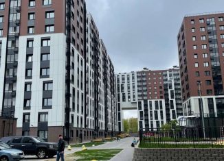 Продается 2-комнатная квартира, 64.5 м2, Санкт-Петербург, Парашютная улица, муниципальный округ Юнтолово