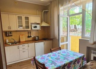 Однокомнатная квартира в аренду, 40 м2, Крым, Интернациональная улица, 65Б