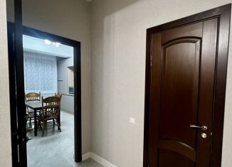 2-комнатная квартира в аренду, 66 м2, Дагестан, улица Батырая, 136Лк1
