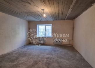 Продается двухкомнатная квартира, 85.9 м2, Волгоградская область, Куринская улица, 19
