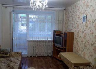 Сдается в аренду 3-комнатная квартира, 53 м2, Чапаевск, Железнодорожная улица