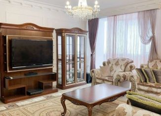 3-комнатная квартира в аренду, 102 м2, Краснодар, Комсомольская улица, 6, микрорайон Центральный