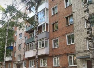 Продаю 3-ком. квартиру, 56.5 м2, Таштагол, улица Поспелова, 17