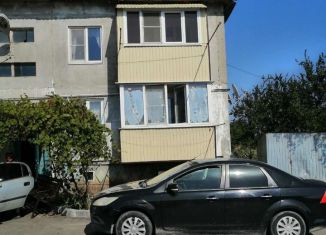 Продам четырехкомнатную квартиру, 80.4 м2, поселок Кавказский