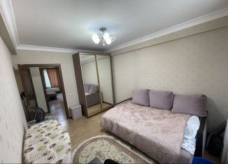 Сдается в аренду двухкомнатная квартира, 48 м2, Дагестан, проспект Имама Шамиля, 44Б