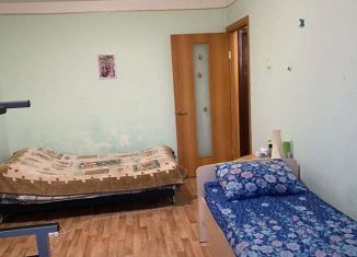 Сдам в аренду 1-ком. квартиру, 41 м2, Усть-Кут, улица Речников, 49