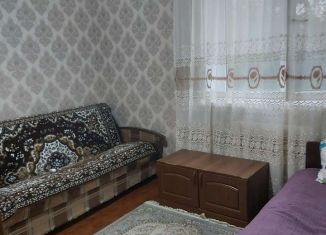 Сдам в аренду однокомнатную квартиру, 95 м2, Карачаево-Черкесия, Центральная улица