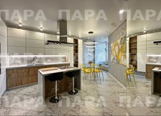 Сдается в аренду 3-комнатная квартира, 95 м2, Самара, Садовая улица, 176, метро Российская