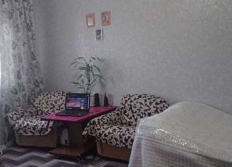 Продается 1-комнатная квартира, 33 м2, поселок городского типа Мостовской, посёлок Энергетиков, 14