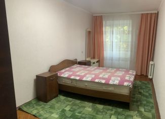 Аренда 2-комнатной квартиры, 55 м2, Кропоткин, улица Гоголя, 153