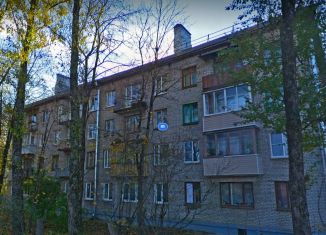 Продается 2-комнатная квартира, 42.8 м2, Волосово, улица Хрустицкого, 80