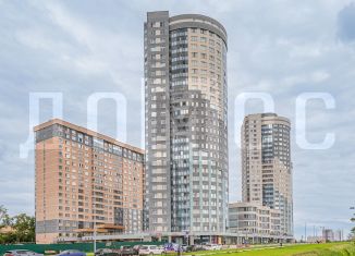 Продам 3-ком. квартиру, 92 м2, Екатеринбург, Водоёмная улица, 76