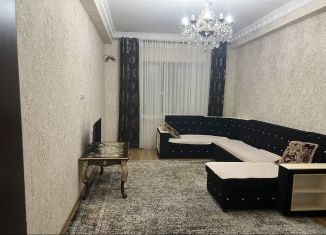 Сдается трехкомнатная квартира, 82 м2, Каспийск, проспект М. Омарова, 12