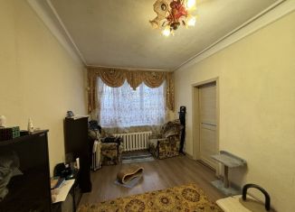 Продается двухкомнатная квартира, 40.1 м2, Курск, улица Льва Толстого, 10Б