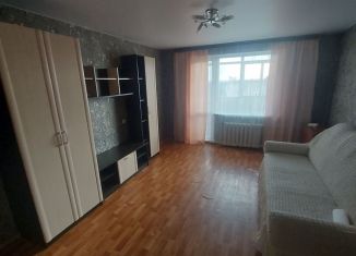 Сдаю трехкомнатную квартиру, 70 м2, посёлок Исток, Главная улица, 30