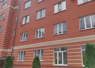 Двухкомнатная квартира на продажу, 74 м2, Владикавказ, улица Астана Кесаева, 44Г