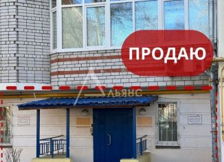 Продаю помещение свободного назначения, 101.8 м2, Калуга, улица Космонавта Комарова, 34/46