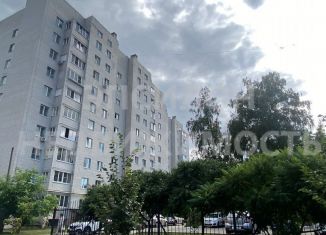 Продам 1-ком. квартиру, 38 м2, Курск, улица Чернышевского, 68А, Центральный округ