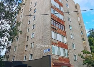 Продаю двухкомнатную квартиру, 42.5 м2, Кировская область, улица Физкультурников, 4