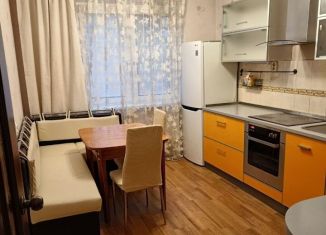 3-ком. квартира в аренду, 65 м2, Старый Оскол, микрорайон Зелёный Лог, 1А