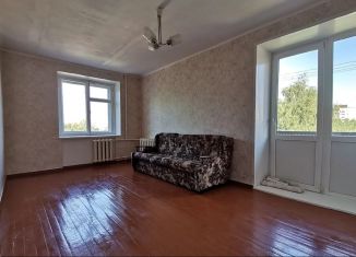 Сдается 1-ком. квартира, 35 м2, Глазов, Сибирская улица, 21А